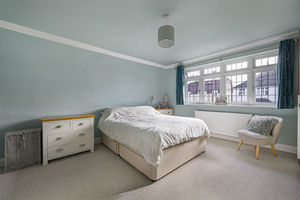 Bed1- click for photo gallery